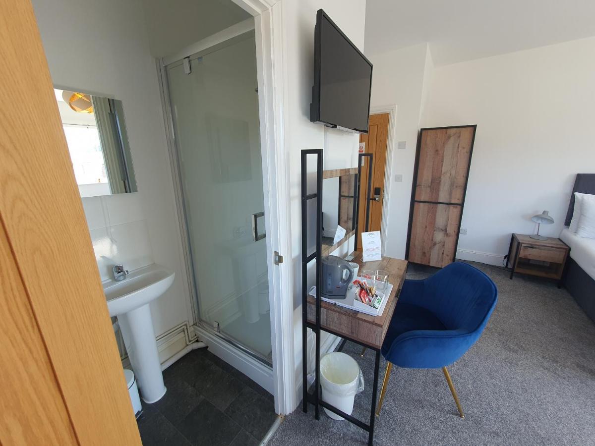 North Cambridge Guesthouse By Payman Club Екстер'єр фото