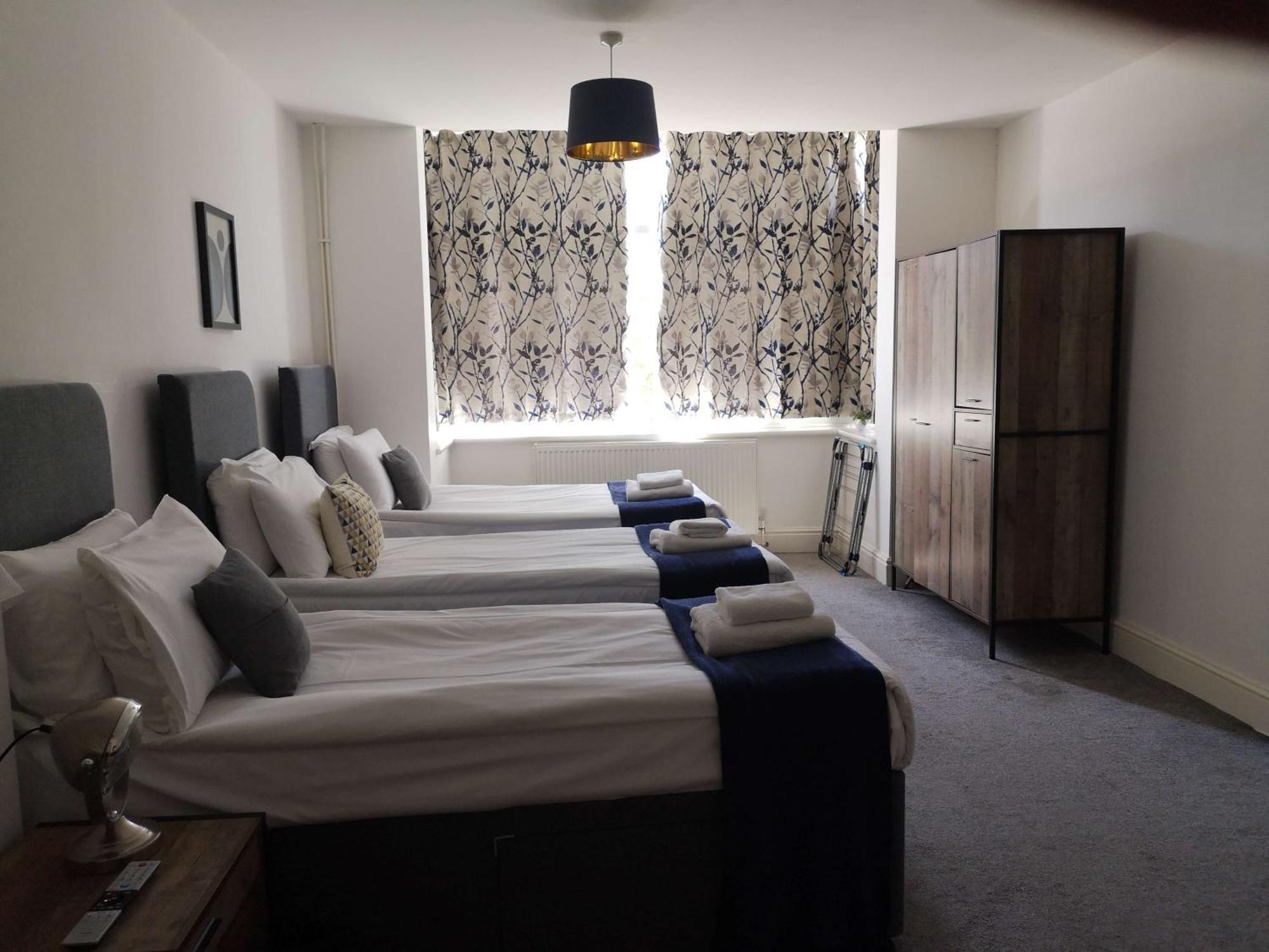 North Cambridge Guesthouse By Payman Club Екстер'єр фото